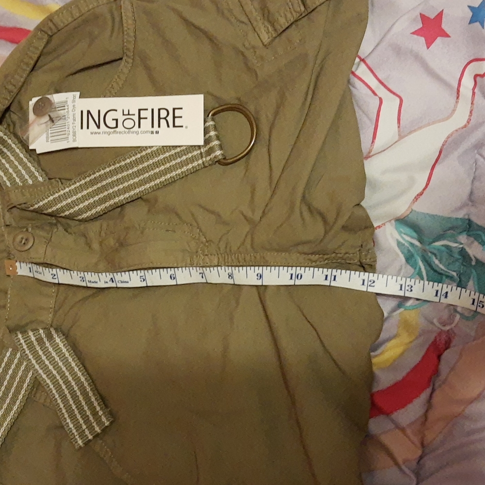 Ring of Fire Youth green cargo shorts, Size 20 - Picture 4 of 6